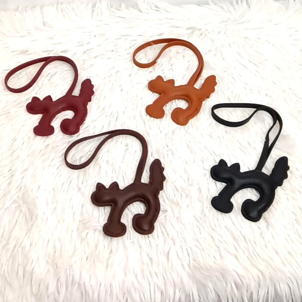 Cat Kitten Faux Leather Keychain Bag Charms - Picture 3 of 17